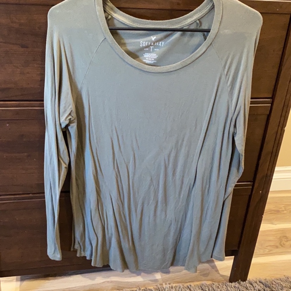 AE quarter sleeve top